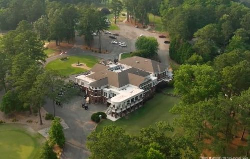3289 Edinburgh Dr, Sanford, NC 27332-7438