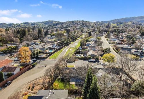 278 Cheyenne Dr, Vacaville CA  95688-2412 exterior