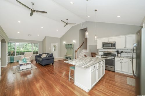 53 Rogues Path, Huntington Station NY  11746-2736 exterior