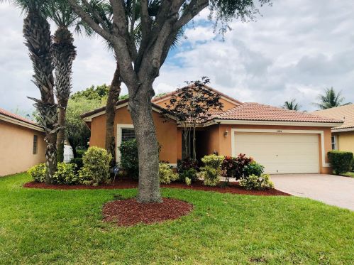 4284 Maggiore Way, West Palm Beach, FL 33409-7800