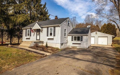 6220 Day Rd, Cincinnati, OH 45252-1333