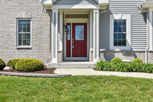 854 Meadowgate Dr, Waterford, WI 53185-4276