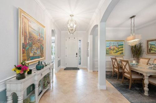 9351 Vercelli Ct, Naples, FL 34113-7749