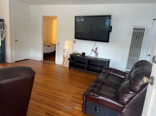 922 Chase Ave, El Cajon, CA 92020-7608