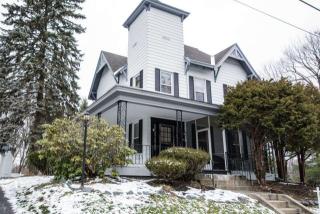 46 Belle Ave, Troy, NY 12180-4802