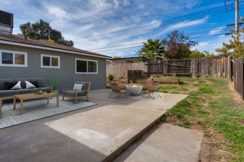 8225 Zenith Dr, Citrus Heights CA  95621-0151 exterior