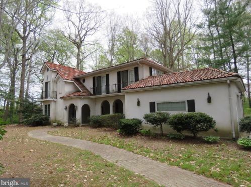 88 Pine Valley Rd, Dover, DE 19904-7107