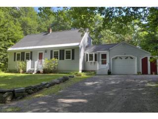 122 Barden Hill Rd, Hillsboro, NH