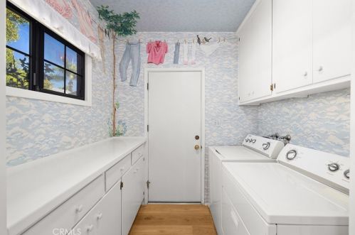 717 Laurel Ave, Glendora CA  91741-2805 exterior