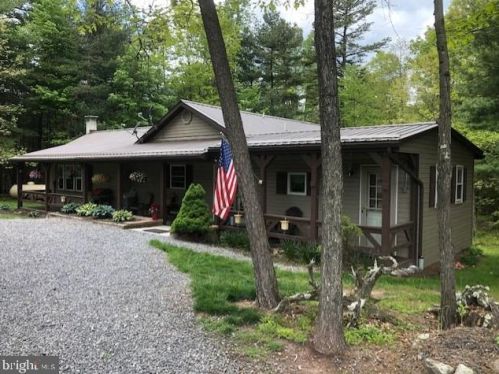 2349 Hendershot Rd, Stoneybreak, PA 17267-8301