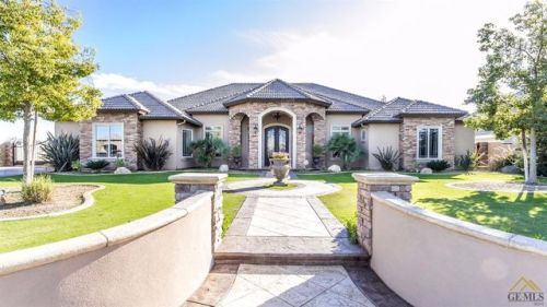 15463 Arabella Ave, Bakersfield, CA 93314-7827