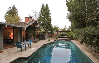 1030 Greenwood Ave, Palo Alto CA  94301-3408 exterior