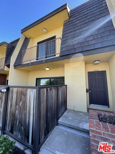 3448 170th St, Torrance, CA 90504-2402