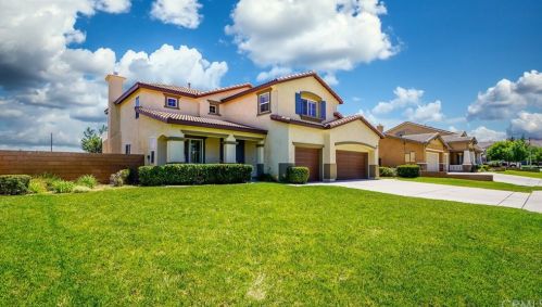 42608 Raywood Dr, Lancaster, CA 93536-7435