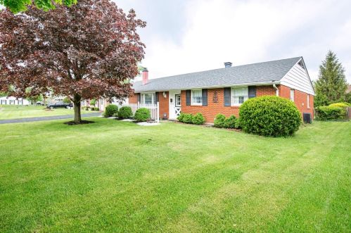 798 Danbury Rd, Cincinnati, OH 45240-3104