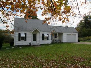 110 Sharon Dr, Butler, PA 16001-2527