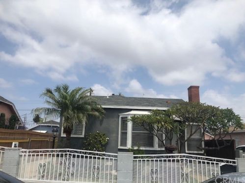 621 Plum St, Compton, CA 90222-3937