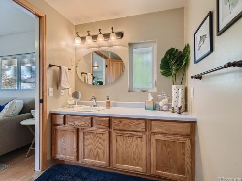 3076 Pearl St, Englewood CO 80113-2709 exterior