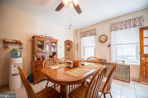 647 Marshall St, Norristown PA 19401-5136 exterior