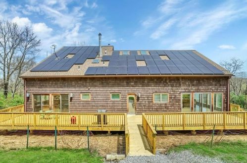 5 Peach Tree Ln, Warwick NY  10990-3133 exterior