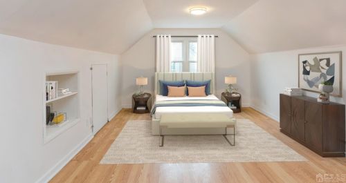 8 Frederick St, East Brunswick NJ  08816-3826 exterior