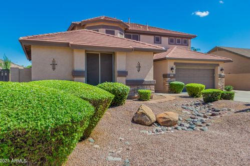 4437 Palmdale Ln, Gilbert, AZ 85298-4024