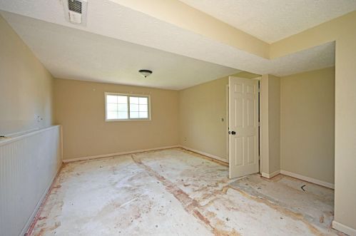 3583 Mitten Dr, Covington KY  41018-2494 exterior