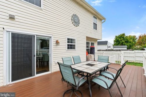 578 Crosswinds Dr, Charles Town WV  25414-3917 exterior