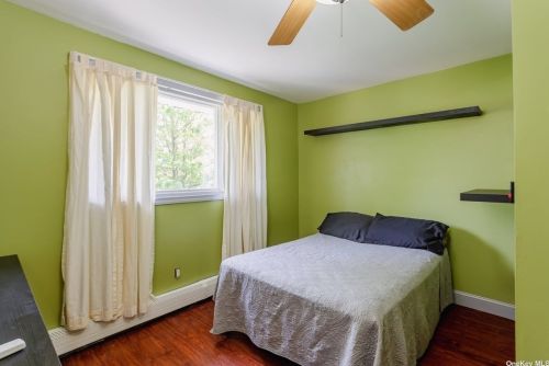 170 Ketcham Ave, Amityville NY  11701-3136 exterior