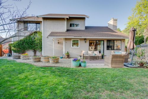 427 Myrtle Ct, Benicia CA  94510-1451 exterior