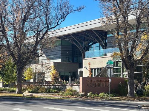 1114 York St, Denver CO 80210-2408 exterior