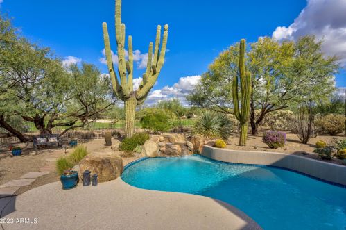 7482 High Pt Dr, Scottsdale AZ  85266-1413 exterior