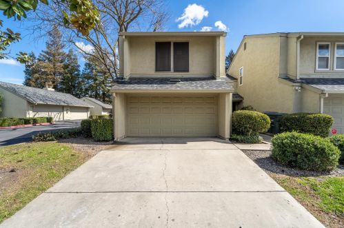1109 Orangeburg Ave, Modesto CA  95350-4651 exterior