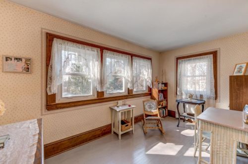 506 3rd St, New Johannesburg WI  54017-2015 exterior