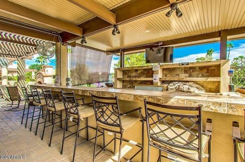 25403 Wyoming Ave, Chandler AZ  85248-6460 exterior