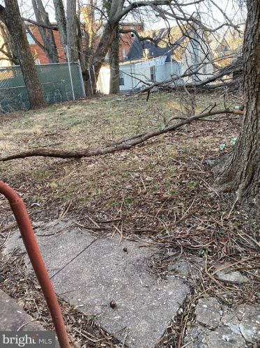 4908 A St, Washington DC  20003-1521 exterior