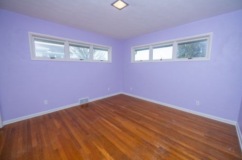 1151 Sunset Dr, Latrobe PA  15650-2737 exterior