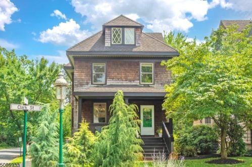 52 Clark St, Glen Ridge NJ  07028-2208 exterior