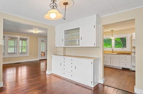 2450 State Route 208, Walden NY  12586-2801 exterior