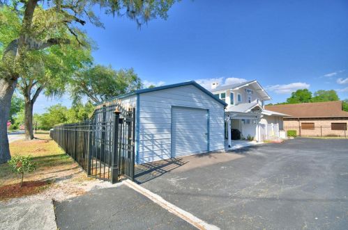 306 Avenue C, Winter Haven, FL 33881-4558