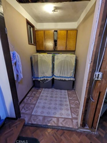 6704 Balboa Ave, Van Nuys CA  91406-4181 exterior