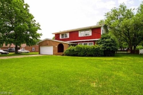 24 Riverside Dr, Smithfield, VA 23430-1608