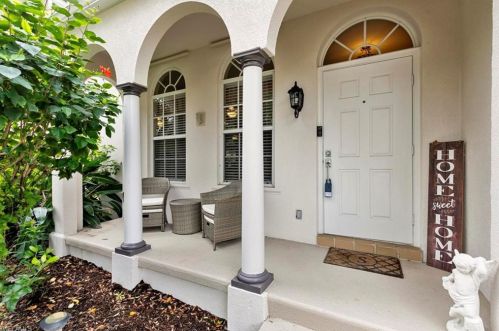 6069 Islandwalk Blvd, Naples, FL 34119-9563