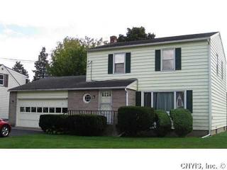36 Jarvis St, Auburn, NY 13021-5424