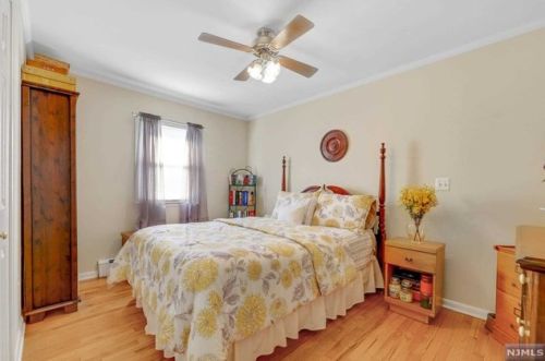 437 Northern Pkwy, Ridgewood NJ  07450-1720 exterior