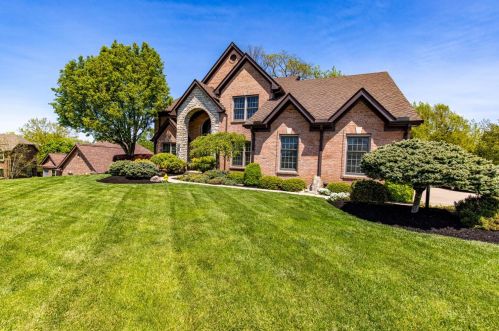 6282 Ashbourne Pl, Cincinnati, OH 45233-4454