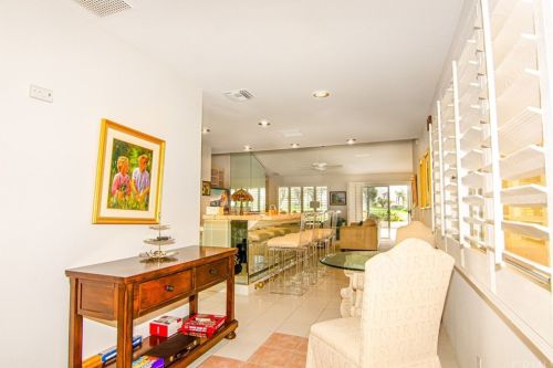 9740 Warwick Dr, Desert Hot Springs, CA 92240-1325