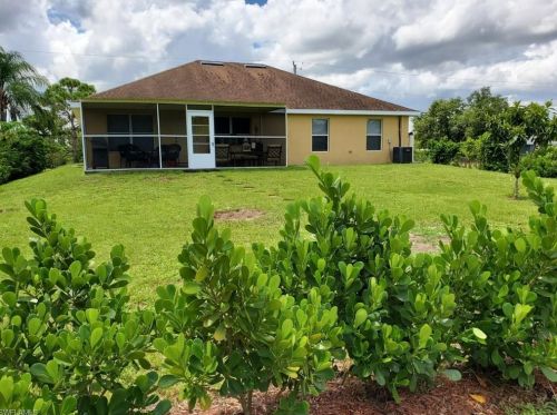 3412 6th St, Lehigh Acres FL  33976-2328 exterior