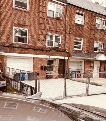 109-15 120th St, Jamaica, NY 11420-3106