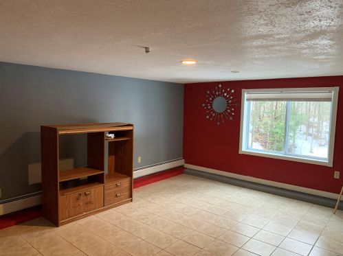 16 Cape Horn Dr, Northumberland NH  03582-4300 exterior